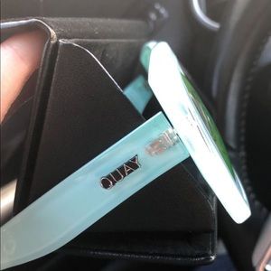 Quay Sunnies Worn Once